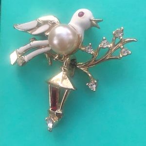 Vintage Rare Coro Bird With Red Lantern and Rhinestone Pin